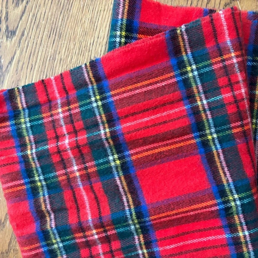100% Cashmere Scarf | Classic Red Scarf